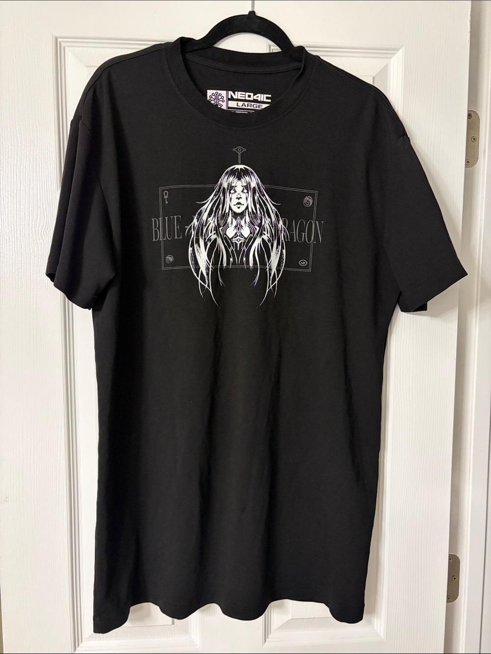 NEO4IC x Blue-Eyes White Dragon Graphic Tee with White Illustration